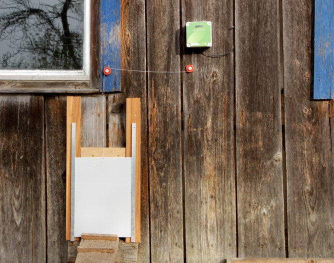 Afbeelding laden in galerijviewer, Producten automatische kippendeurset 30x40cm