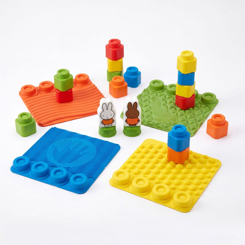 Afbeelding laden in galerijviewer, Clementoni soft clemmy - nijntje sensory path - sensorisch speelgoed - speelkleed - baby blokken en speelmat - met zachte foam stapelblokken - 6 - 36 maanden