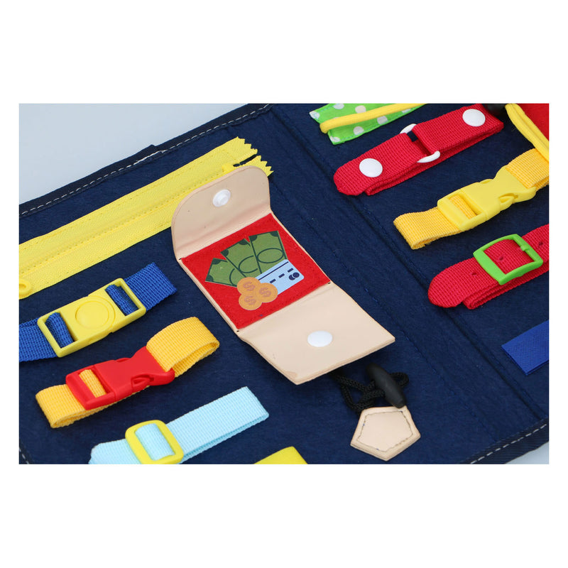 Afbeelding laden in galerijviewer, Montessori activiteitenboek - kleding leren openen en sluiten - motoriek oefenen