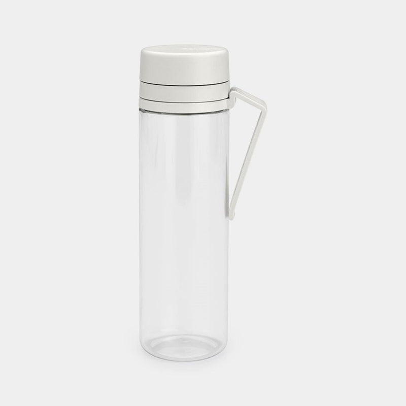 Afbeelding laden in galerijviewer, Brabantia make take waterfles met zeef 0,5l light grey