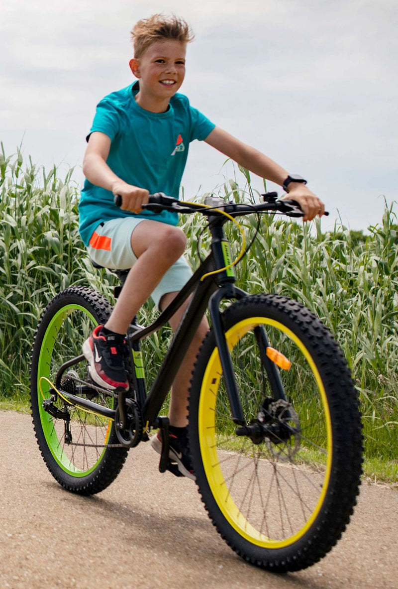 Afbeelding laden in galerijviewer, Volare Gradient Kinderfiets – Jongens – 24 inch – Zwart Groen Geel – 7 speed – Prime Collection