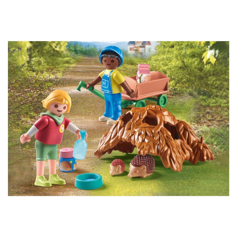 Afbeelding laden in galerijviewer, Playmobil my life zorgen voor de egelfamilie - 71512