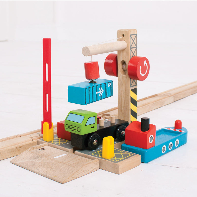 Afbeelding laden in galerijviewer, Bigjigs houten rails - container scheepswerf