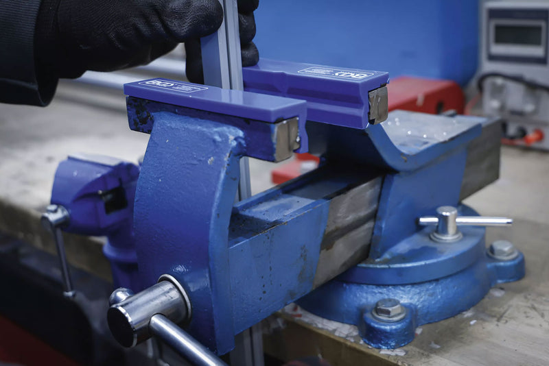 Afbeelding laden in galerijviewer, Bgs technic plastic vise protective jaws, width 125 mm, 2 pcs.