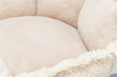 Afbeelding laden in galerijviewer, Trixie Hondenmand boho hoekig beige
