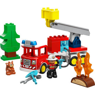 Afbeelding laden in galerijviewer, Lego duplo town 10473 brandweertruck met slang en brandweerman