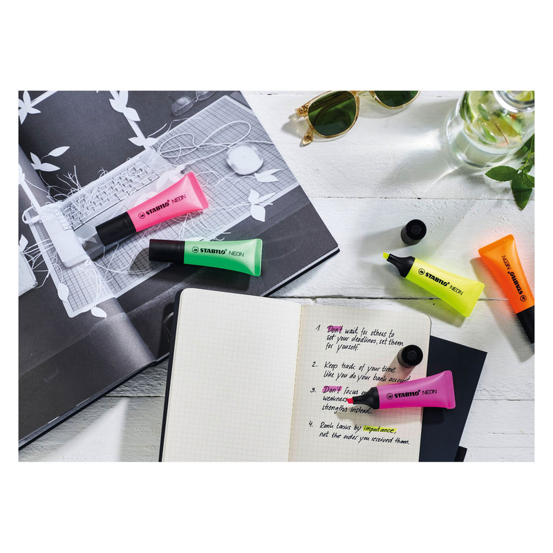 Afbeelding laden in galerijviewer, Stabilo neon - markeerstift - set met 4 stuks