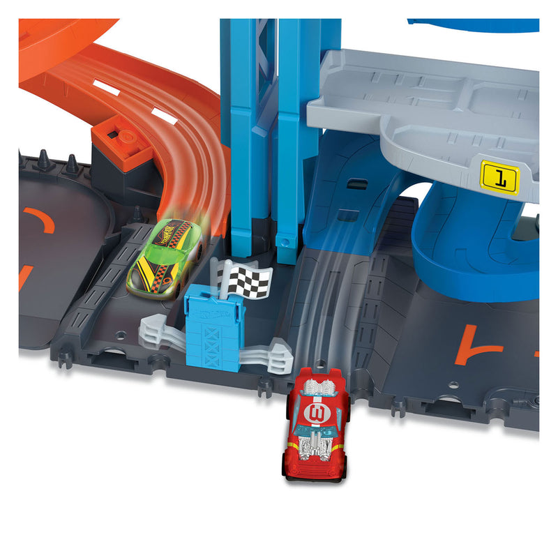Afbeelding laden in galerijviewer, Hot wheels city transformerende racetoren - racebaan