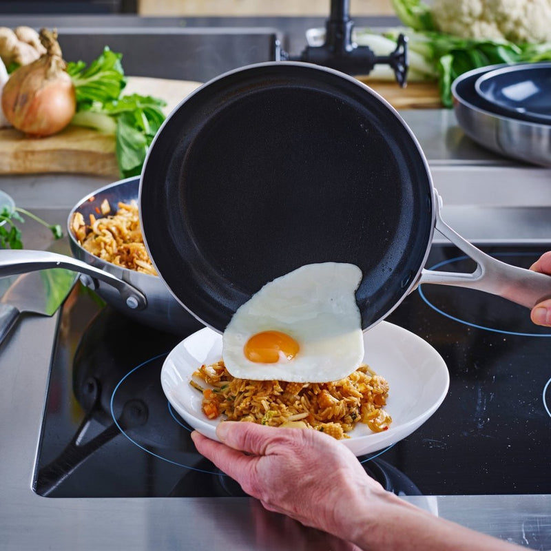 Afbeelding laden in galerijviewer, Greenpan geneva koekenpan 24 cm rvs