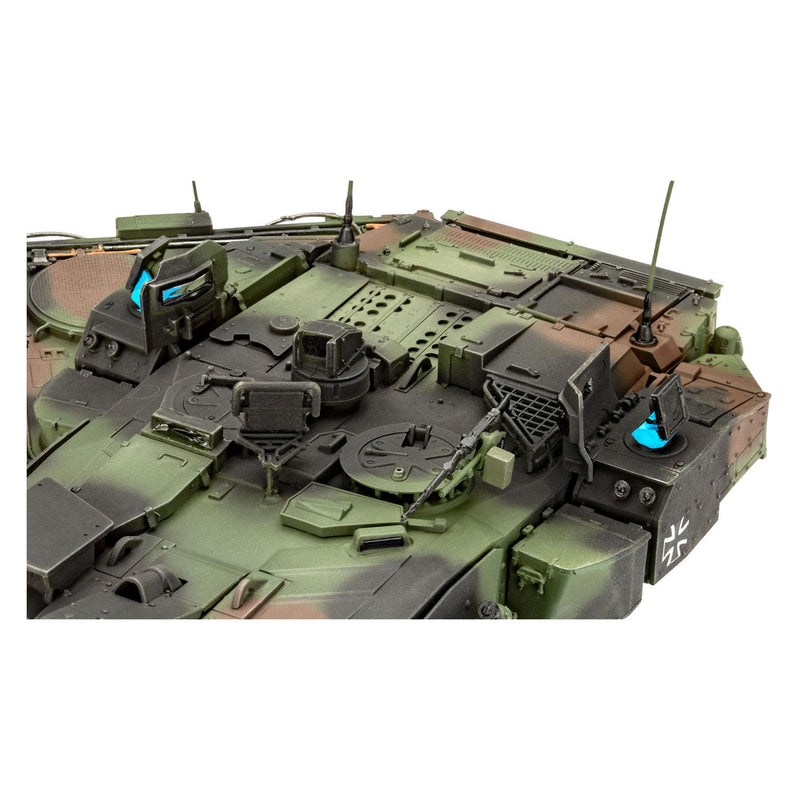 Afbeelding laden in galerijviewer, Revell modelbouwpakket leopard 2a7a1 1:35 - 392dlg.