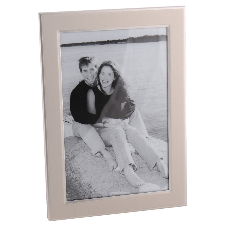 Afbeelding laden in galerijviewer, Zep fotolijst s4046 olimpia silver 10x15 cm