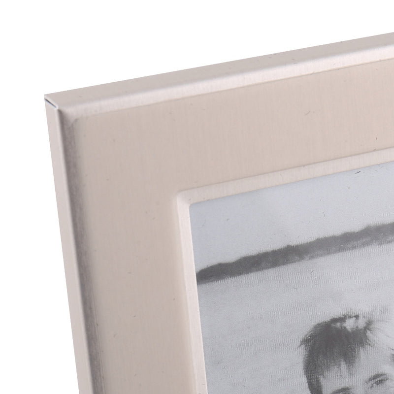 Afbeelding laden in galerijviewer, Zep fotolijst s4046 olimpia silver 10x15 cm