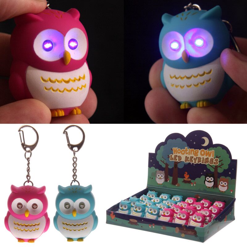 Afbeelding laden in galerijviewer, Roze blauw oplichtende roepende uil sleutelhouder