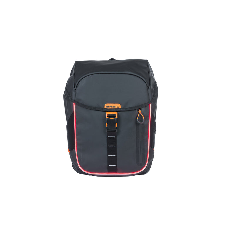 Afbeelding laden in galerijviewer, Basil Miles Tarpaulin fietsrugzak Nordlicht - Waterdichte zwarte rugzak voor fietsers - 17L - Unisex - Sportief - Zwart