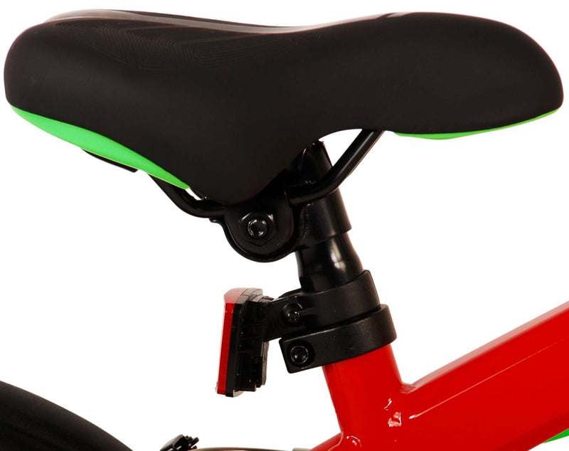 Afbeelding laden in galerijviewer, Volare Rocky Kinderfiets Jongens 12 inch Rood Twee handremmen
