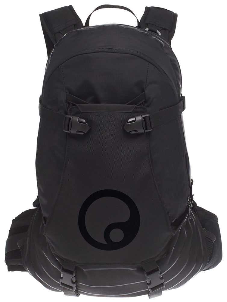 Afbeelding laden in galerijviewer, Ergon rugtas BA3 E-Protect - Zwart - Enduro All-Mountain - 17L - 1060g