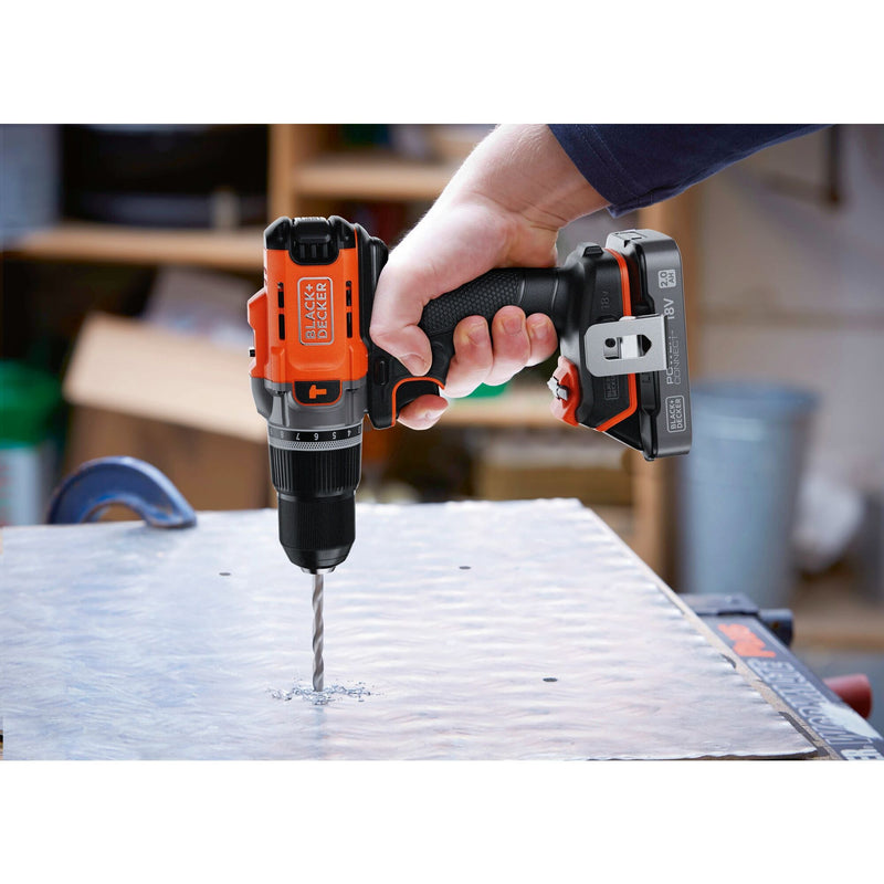 Afbeelding laden in galerijviewer, Black+decker 18v 2.0ah schroefklopboormachine (zwart oranje, accu en oplader inbegrepen.)