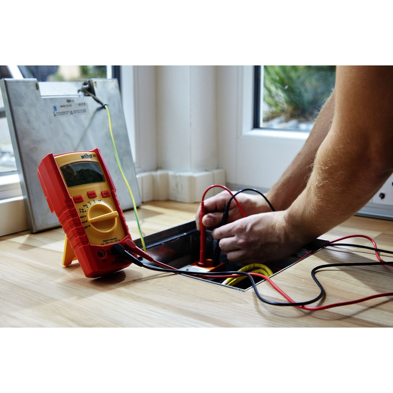 Afbeelding laden in galerijviewer, Wiha digitale multimeter tot 600 v ac, cat iv meetapparaat (rood geel)