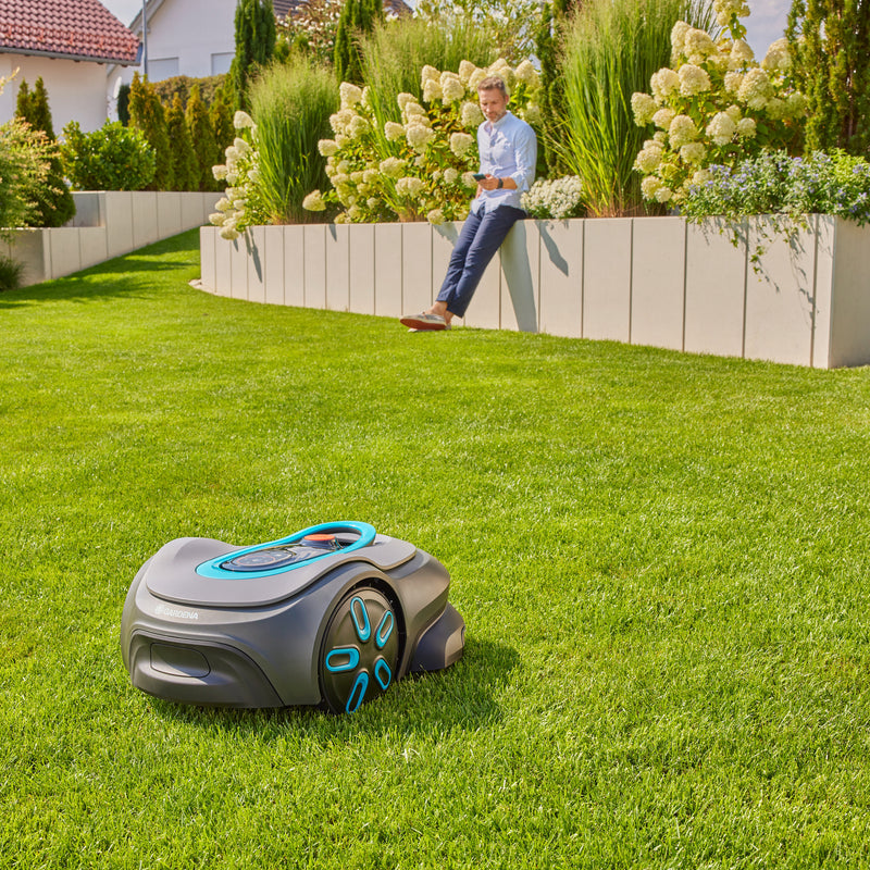 Afbeelding laden in galerijviewer, Gardena producten robotmaaier sileno max 1200
