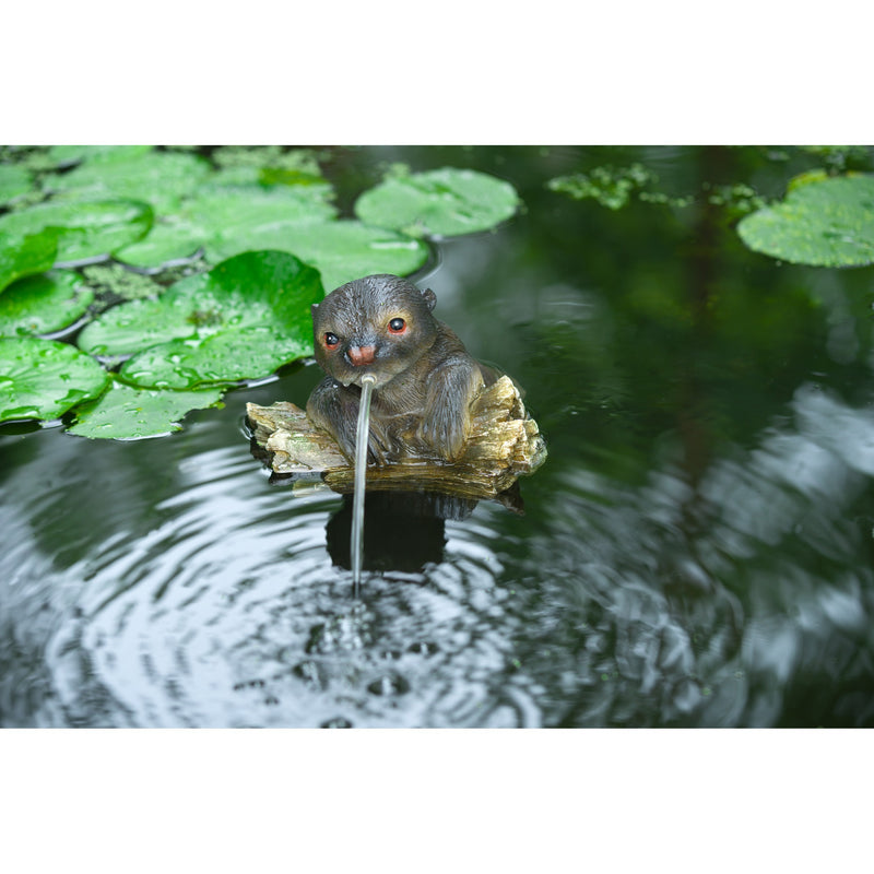 Afbeelding laden in galerijviewer, Ubbink drijvende spuitfiguur otter op boomstam waterornament