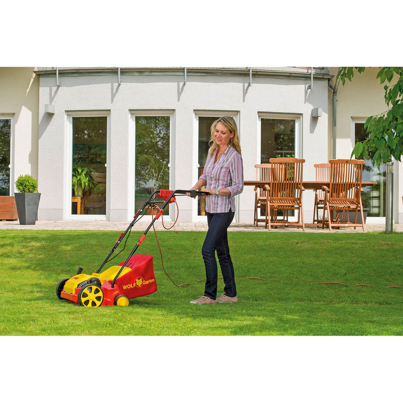 Afbeelding laden in galerijviewer, Wolf-garten ambition v 303 e verticuteerder (rood geel)