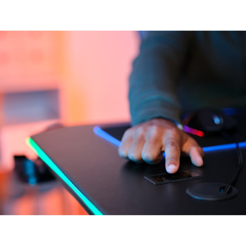 Afbeelding laden in galerijviewer, Trust gxt 709 luminus rgb-gamingbureau gaming desk (zwart)