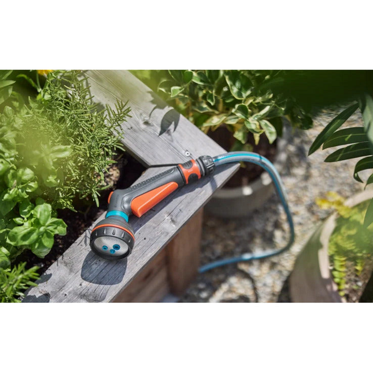 Afbeelding laden in galerijviewer, Gardena classic multi-broes startset incl. waterstop spuitpistool (18373-20 | sproeier | waterstop | kraanstuk | slangaansluiting)