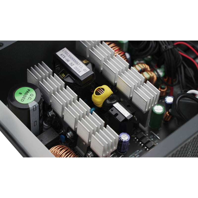 Afbeelding laden in galerijviewer, Deepcool pf750 750 watt voeding (zwart, 2x pcie)