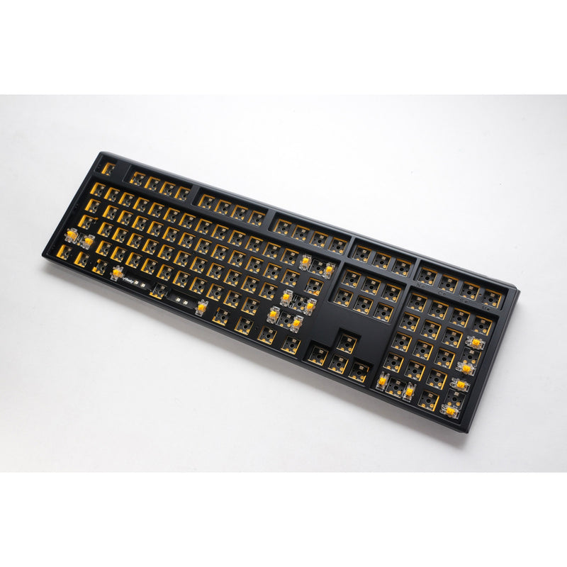 Afbeelding laden in galerijviewer, Ducky one 3 ansi layout barebone rgb mechanisch toetsenbord (zwart, us lay-out (qwerty), 100%, rgb leds, hot swap, barebone)