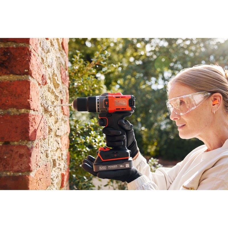 Afbeelding laden in galerijviewer, Black+decker 18v 2.0ah schroefklopboormachine (zwart oranje, accu en oplader inbegrepen.)