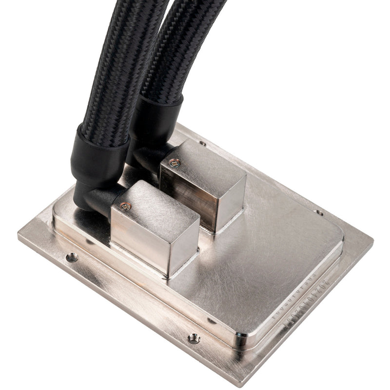 Afbeelding laden in galerijviewer, Silverstone xe420 waterkoeling (zwart zilver)
