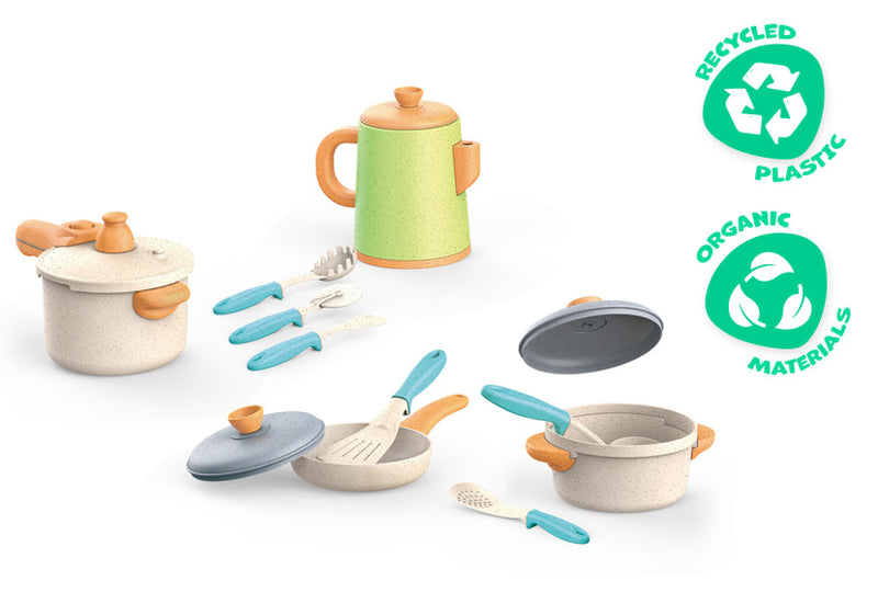Afbeelding laden in galerijviewer, Kitchen toys kookgerei keukenaccessoires speelset gerecycled