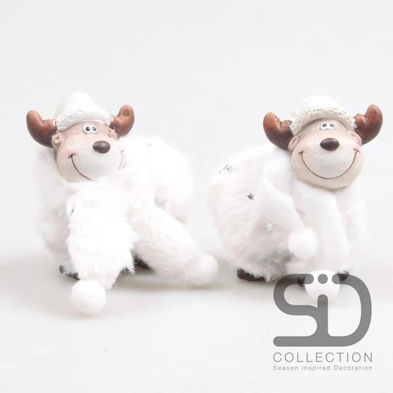 Afbeelding laden in galerijviewer, Season inspired decoration eland kerstfiguur terracotta staand zoe gus 7,5x4,5x8cm