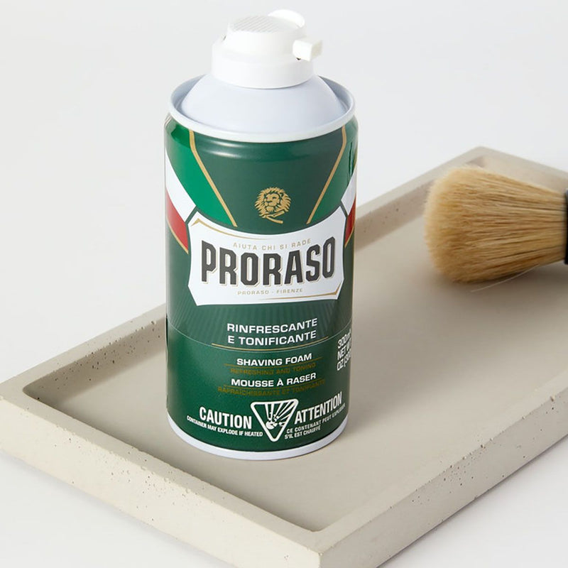 Afbeelding laden in galerijviewer, Proraso scheermousse eucalyptus 300ml