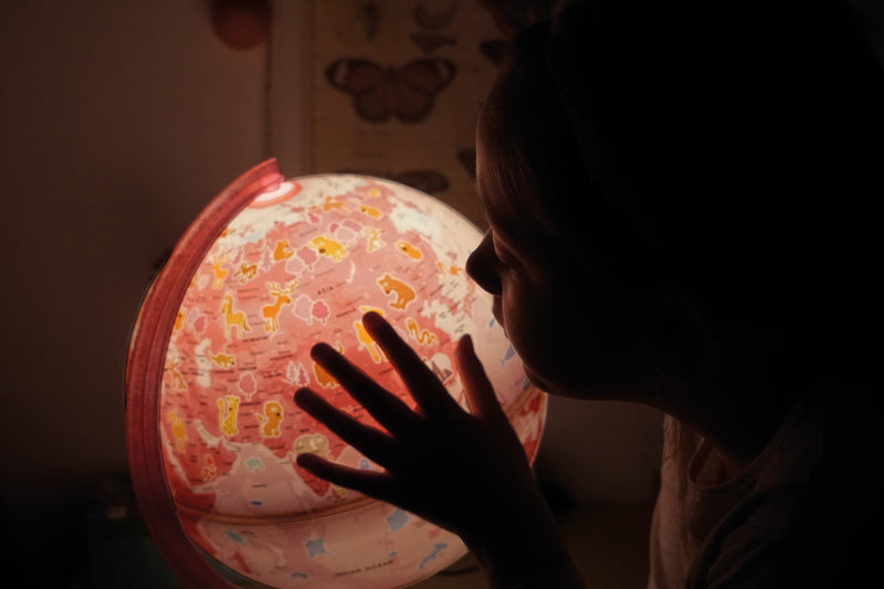 Afbeelding laden in galerijviewer, Atmosphere nr-0331imim-nl globe imaginary 30 cm met verlichting
