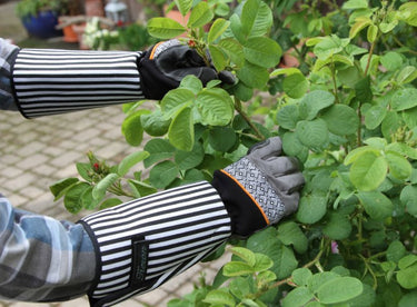Keron producten rozen brandnetelhandschoen mt10 xl rosegarden lange manchet