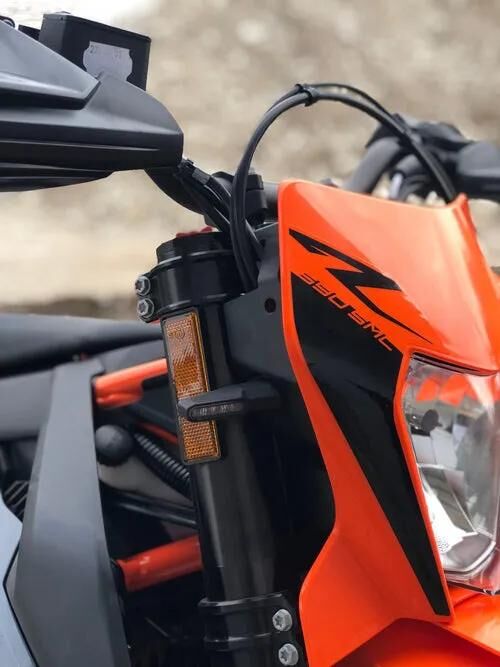 Afbeelding laden in galerijviewer, Motoism richtingaanwijzer race turn signal mi race ktm hus
