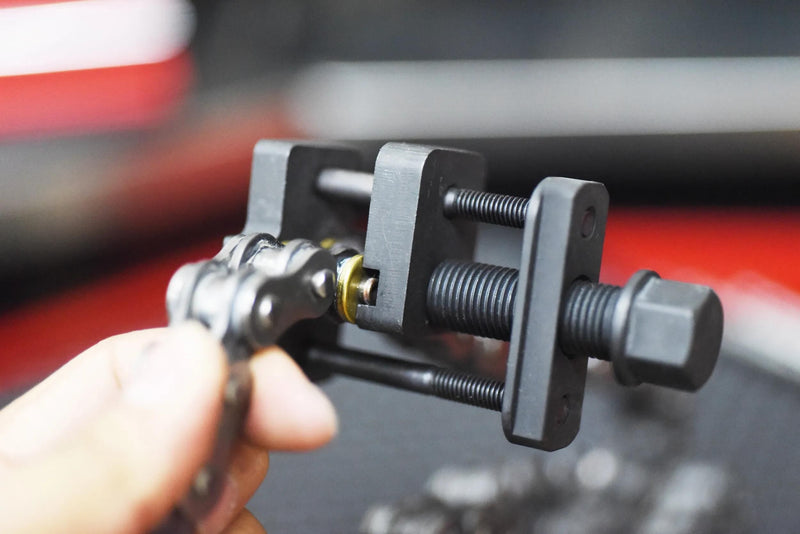 Afbeelding laden in galerijviewer, Bikeservice kettennietwerkzeug chain rivet tool bst
