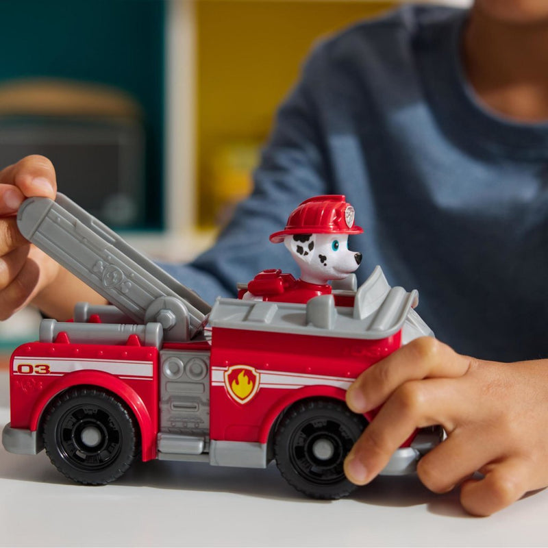 Afbeelding laden in galerijviewer, Spinmaster paw patrol marshall met brandweerauto
