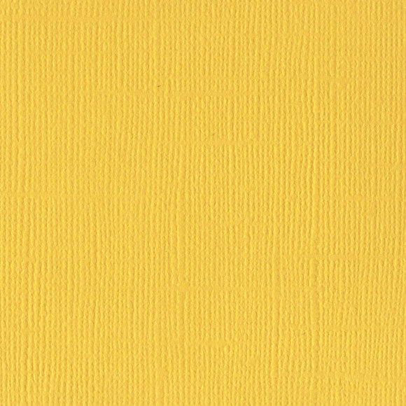Afbeelding laden in galerijviewer, Bazzill • mono canvas 30,5x30,5cm classic yellow
