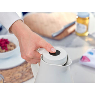 Afbeelding laden in galerijviewer, Leifheit harmonic thermoskan - 1 liter - wit
