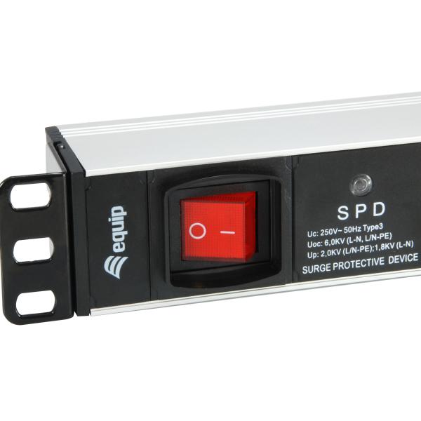 Afbeelding laden in galerijviewer, Equip 333309 7-outlet german power distribution unit w surge protection+switch, type f, 1.5 mm²
