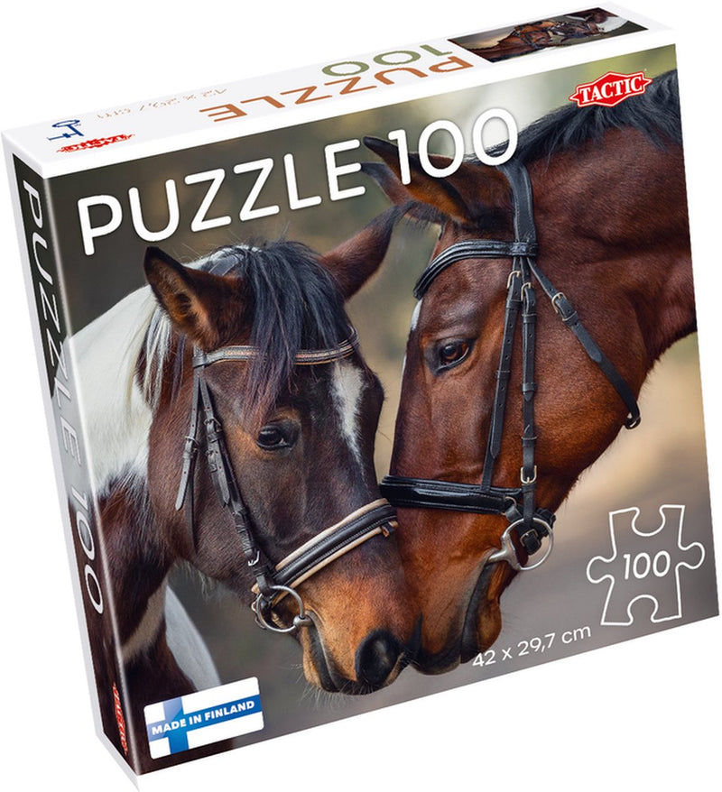 Afbeelding laden in galerijviewer, Tactic horses in love – puzzel – 100 stukjes – warm dierenportret van paarden – strak en rustgevend ontwerp – hoogwaardige scandinavische kwaliteit
