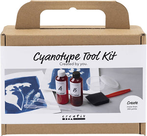 Https: www.cchobby.nl toolkit-voor-cyanotypie-accessoires-blauw-1-doos
