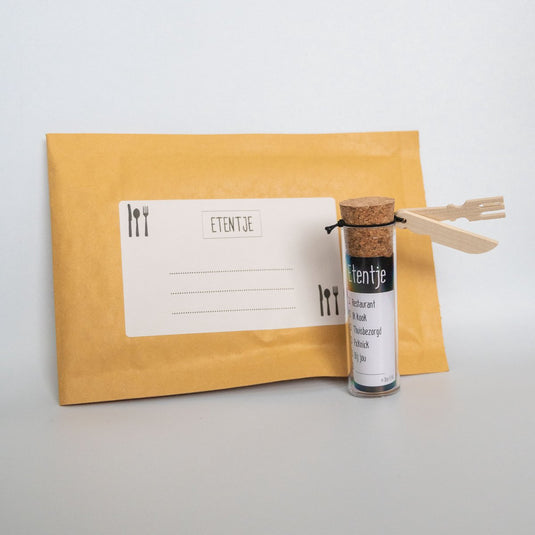Merkloos sans marque uitnodiging voor etentje, in buisje met vork, mes en pollepel incl. envelop, leuk om iemand uit te nodigen voor een etentje, cadeau idee verjaardag, moederdag, vaderdag, feestdagen cadeau