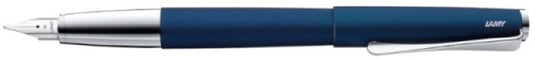 Lamy studio imperialblue vulpen - universele vulpen in elegante volledig metalen behuizing - met propellervormige clip stalen penpunt in lijndikte b - incl. inktpatroon t 10 blauw
