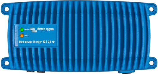 Victron blue smart ip67 (type: 12v 25a)