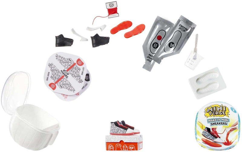 Afbeelding laden in galerijviewer, Miniverse make it mini sneakers - knutselset – ontwerp mini sneakers met accessoires
