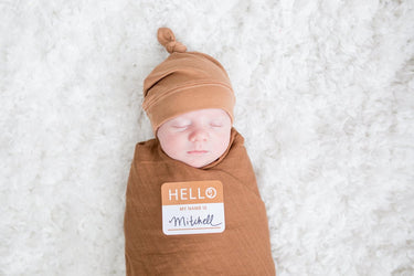 Lulujo hello world - swaddle mutsje - tan