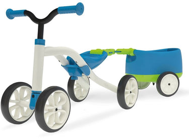 Chillafish loopfiets 1 jaar met aanhangwagen voor jongens en meisjes - vierwieler tot 3 jaar met opbergvak - blauw - lichtgewicht loopauto - extra stabiel - stille anti slip banden voor binnen en buiten - model quadie trailer